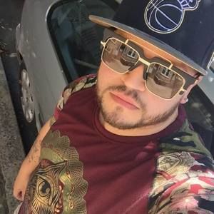 Meet your Posher, Joshua